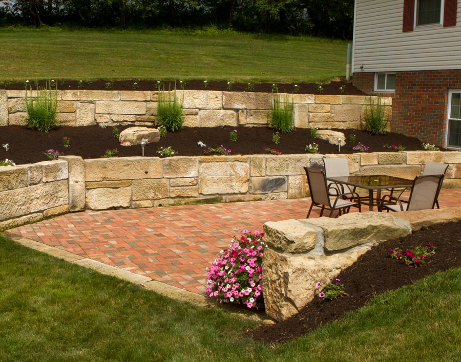 Reclaimed Barn Stone, Veneer, & Special Stones